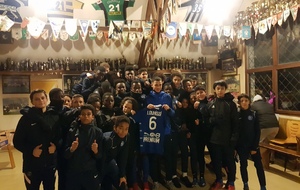 Signature d'Ilian Ounissi à l'ESTAC TROYES 