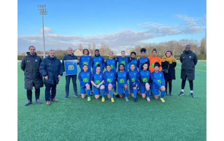 Remise de maillot pour McDonald's Moissy !